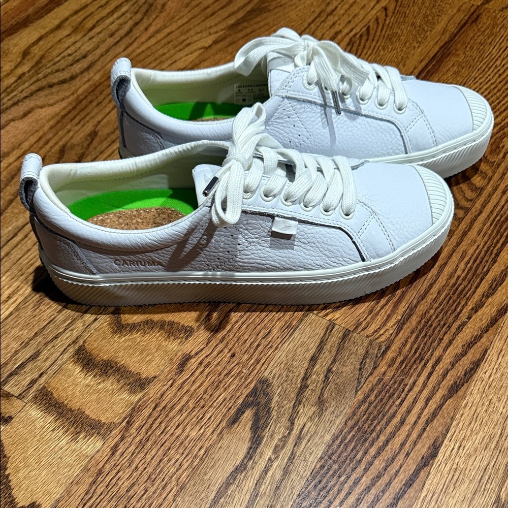 Cariuma White Leather Sneakers | Men’s 8 / Women’s 9.5 | Excellent Condition 🤍🌿